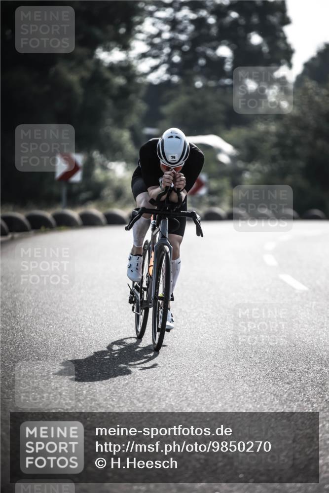 21.06.2026 - 29. Vierlanden-Triathlon H.Heesch http://msf.ph/oto/9850270 21.06.2026 08:44:32 Radfahren 79 meine-sportfotos.de