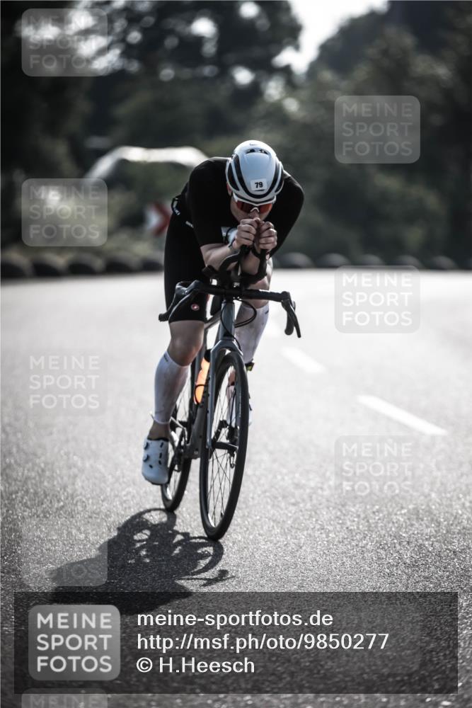21.06.2026 - 29. Vierlanden-Triathlon H.Heesch http://msf.ph/oto/9850277 21.06.2026 08:44:33 Radfahren 79 meine-sportfotos.de