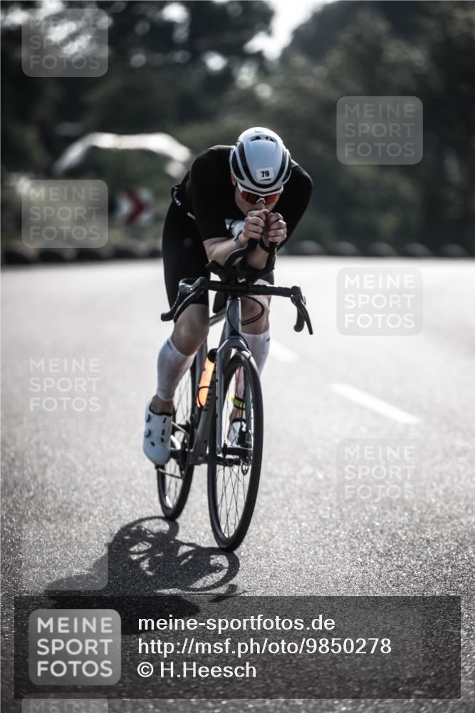 21.06.2026 - 29. Vierlanden-Triathlon H.Heesch http://msf.ph/oto/9850278 21.06.2026 08:44:33 Radfahren 79 meine-sportfotos.de