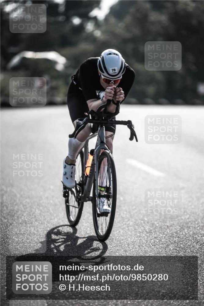21.06.2026 - 29. Vierlanden-Triathlon H.Heesch http://msf.ph/oto/9850280 21.06.2026 08:44:33 Radfahren 79 meine-sportfotos.de