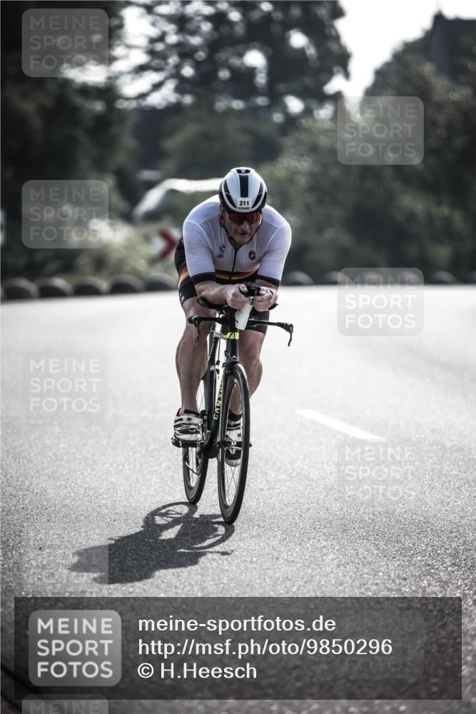21.06.2026 - 29. Vierlanden-Triathlon H.Heesch http://msf.ph/oto/9850296 21.06.2026 08:45:11 Radfahren 63, 127, 211 meine-sportfotos.de