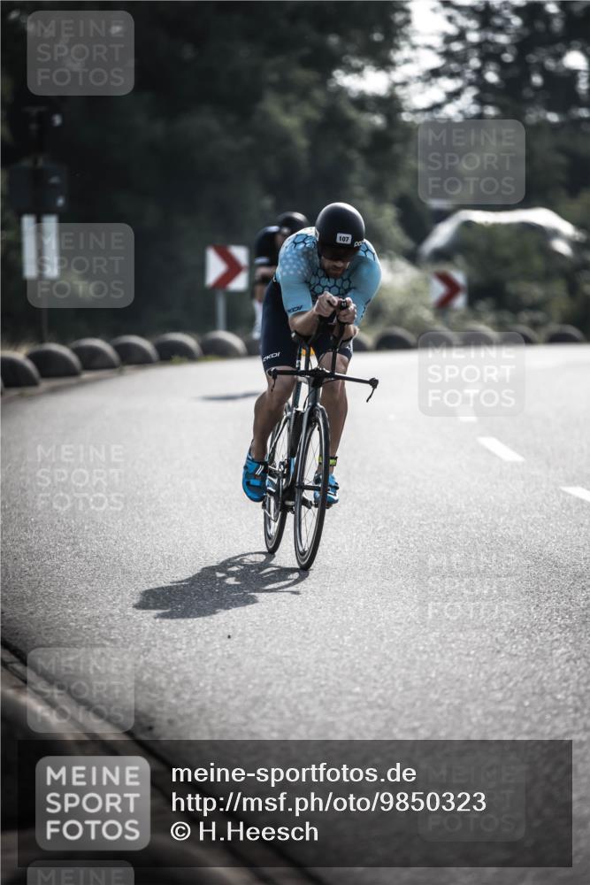 21.06.2026 - 29. Vierlanden-Triathlon H.Heesch http://msf.ph/oto/9850323 21.06.2026 08:45:41 Radfahren 24, 107 meine-sportfotos.de