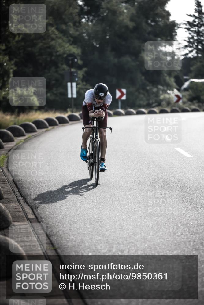 21.06.2026 - 29. Vierlanden-Triathlon H.Heesch http://msf.ph/oto/9850361 21.06.2026 08:45:54 Radfahren 36, 60 meine-sportfotos.de