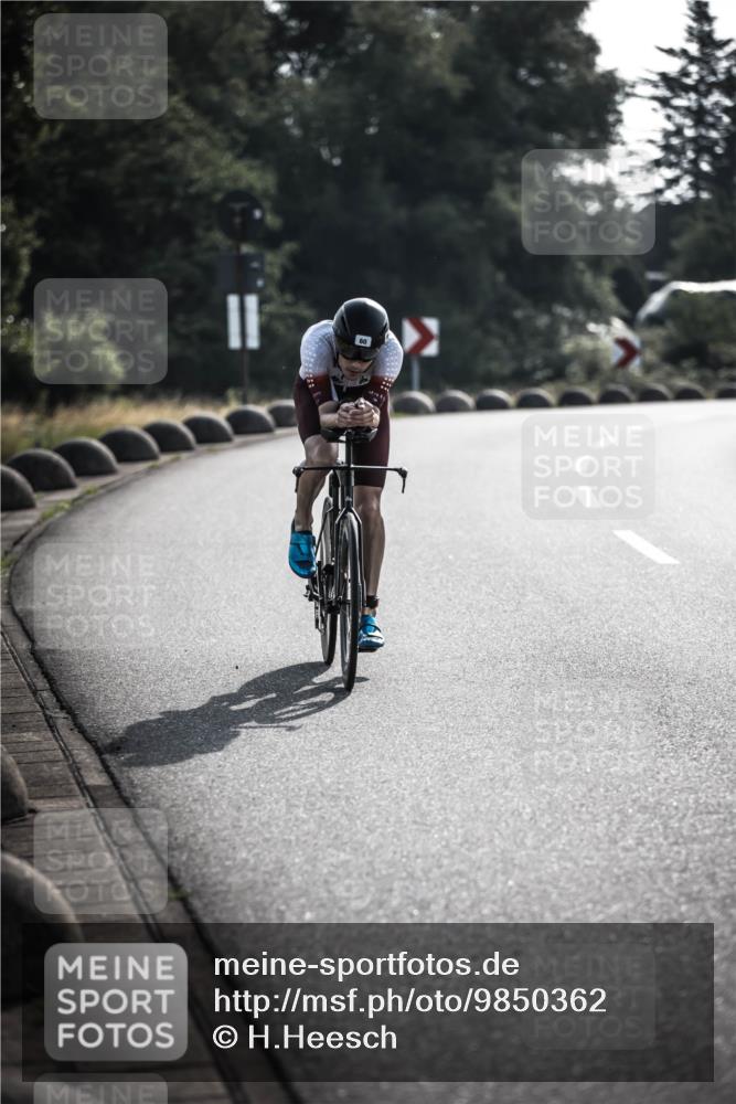 21.06.2026 - 29. Vierlanden-Triathlon H.Heesch http://msf.ph/oto/9850362 21.06.2026 08:45:54 Radfahren 36, 60 meine-sportfotos.de