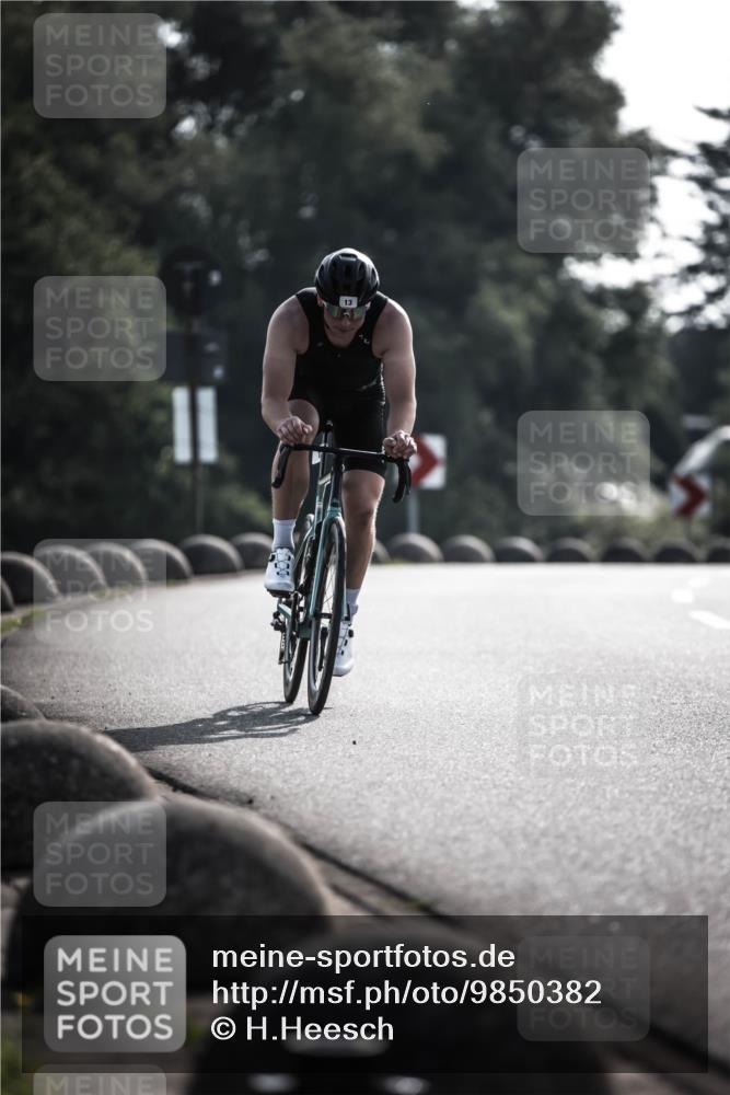 21.06.2026 - 29. Vierlanden-Triathlon H.Heesch http://msf.ph/oto/9850382 21.06.2026 08:46:59 Radfahren 13, 212 meine-sportfotos.de