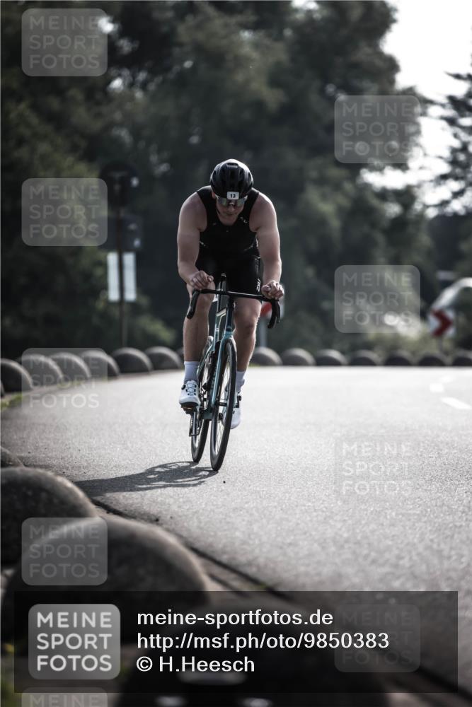 21.06.2026 - 29. Vierlanden-Triathlon H.Heesch http://msf.ph/oto/9850383 21.06.2026 08:46:59 Radfahren 13, 212 meine-sportfotos.de