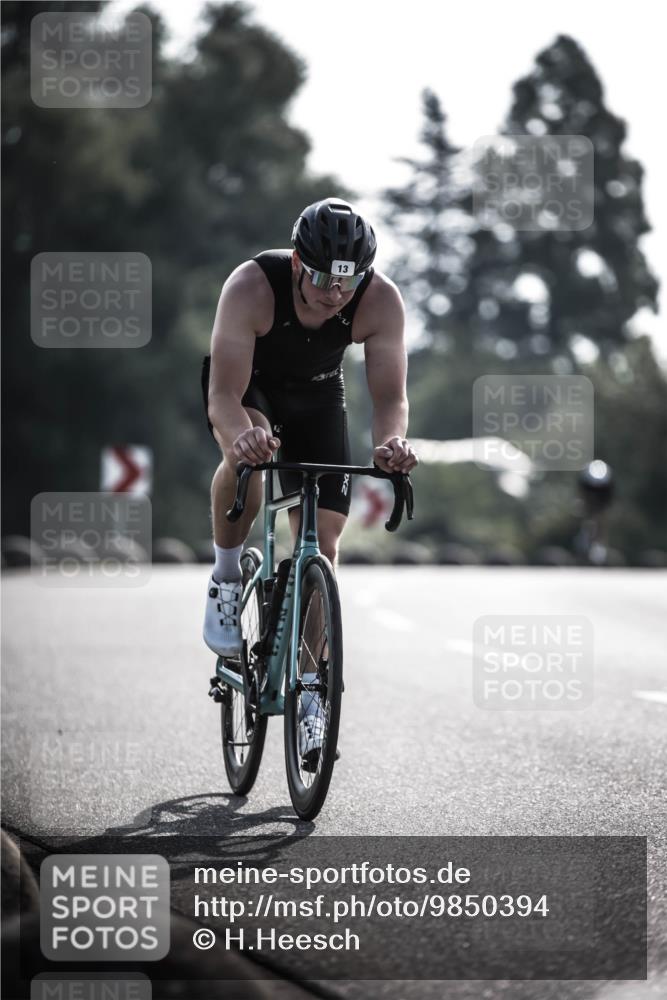 21.06.2026 - 29. Vierlanden-Triathlon H.Heesch http://msf.ph/oto/9850394 21.06.2026 08:47:00 Radfahren 13, 212 meine-sportfotos.de