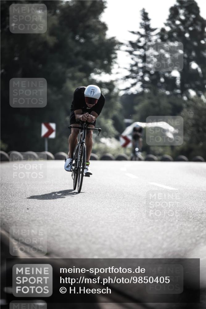 21.06.2026 - 29. Vierlanden-Triathlon H.Heesch http://msf.ph/oto/9850405 21.06.2026 08:47:05 Radfahren 37, 212 meine-sportfotos.de