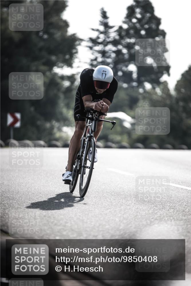 21.06.2026 - 29. Vierlanden-Triathlon H.Heesch http://msf.ph/oto/9850408 21.06.2026 08:47:05 Radfahren 37, 212 meine-sportfotos.de