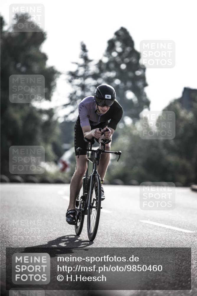 21.06.2026 - 29. Vierlanden-Triathlon H.Heesch http://msf.ph/oto/9850460 21.06.2026 08:47:39 Radfahren 3, 45 meine-sportfotos.de