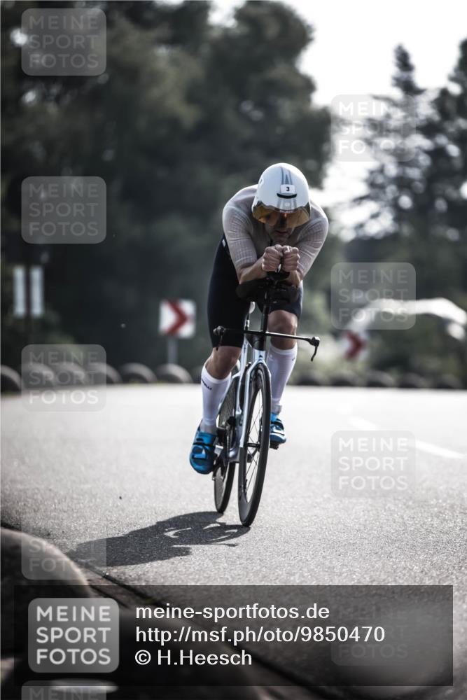 21.06.2026 - 29. Vierlanden-Triathlon H.Heesch http://msf.ph/oto/9850470 21.06.2026 08:47:47 Radfahren 3 meine-sportfotos.de