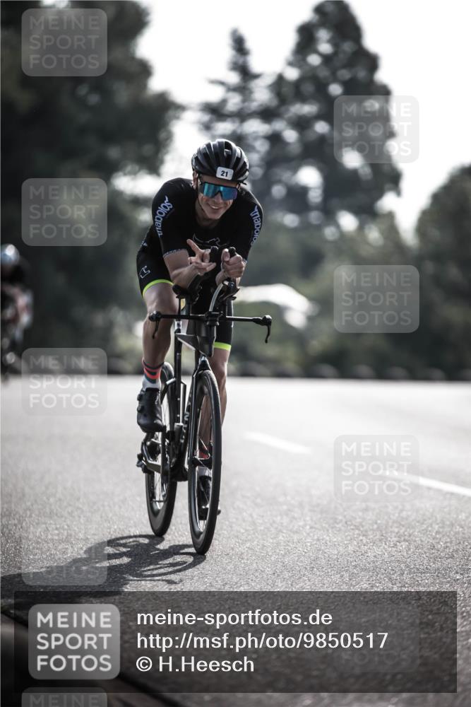 21.06.2026 - 29. Vierlanden-Triathlon H.Heesch http://msf.ph/oto/9850517 21.06.2026 08:48:23 Radfahren 10, 21 meine-sportfotos.de