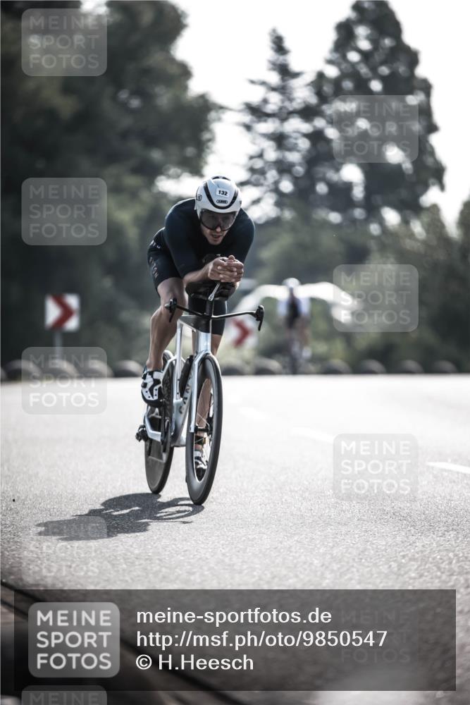 21.06.2026 - 29. Vierlanden-Triathlon H.Heesch http://msf.ph/oto/9850547 21.06.2026 08:48:43 Radfahren 103, 132 meine-sportfotos.de