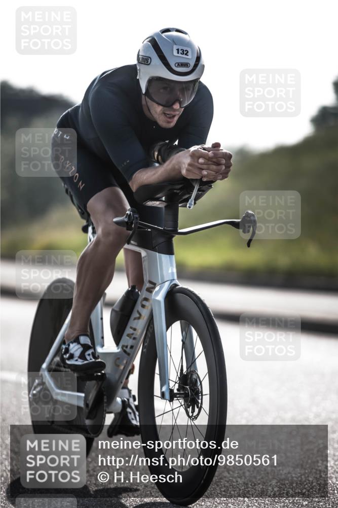 21.06.2026 - 29. Vierlanden-Triathlon H.Heesch http://msf.ph/oto/9850561 21.06.2026 08:48:44 Radfahren 103, 132 meine-sportfotos.de