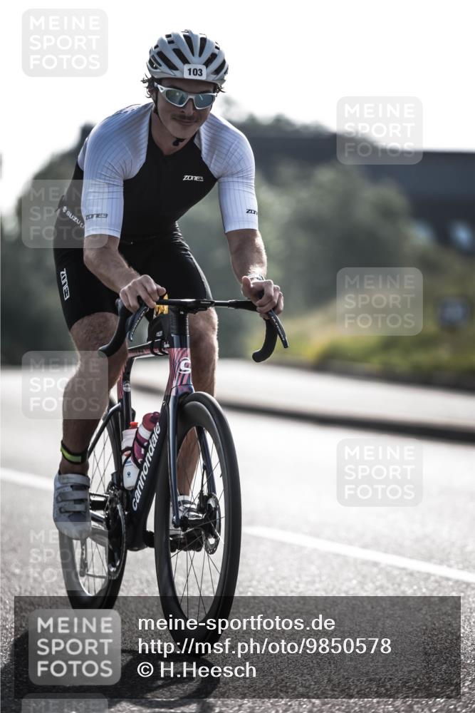 21.06.2026 - 29. Vierlanden-Triathlon H.Heesch http://msf.ph/oto/9850578 21.06.2026 08:48:50 Radfahren 61, 103 meine-sportfotos.de