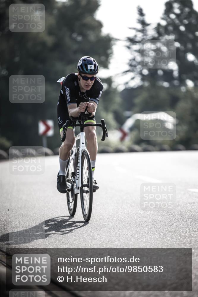 21.06.2026 - 29. Vierlanden-Triathlon H.Heesch http://msf.ph/oto/9850583 21.06.2026 08:48:55 Radfahren 61 meine-sportfotos.de