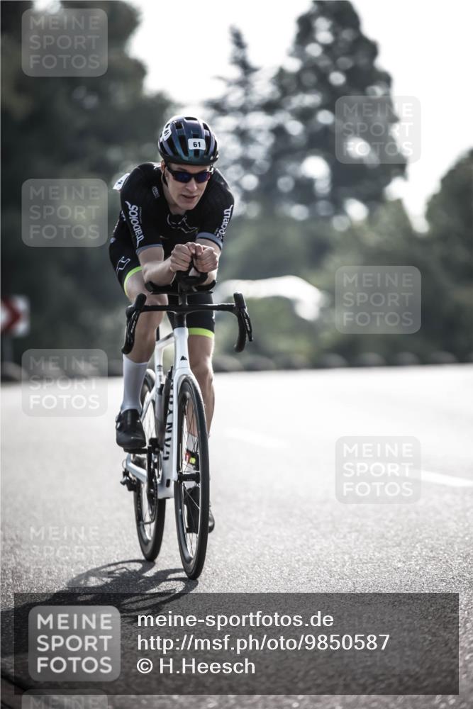21.06.2026 - 29. Vierlanden-Triathlon H.Heesch http://msf.ph/oto/9850587 21.06.2026 08:48:55 Radfahren 61 meine-sportfotos.de