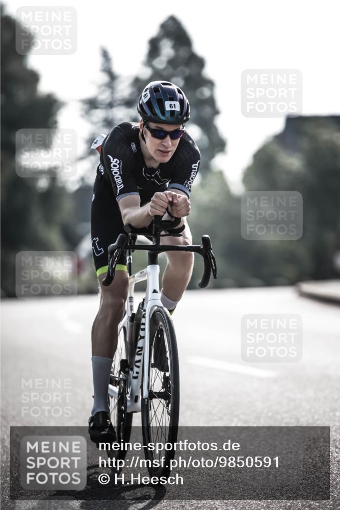 21.06.2026 - 29. Vierlanden-Triathlon H.Heesch http://msf.ph/oto/9850591 21.06.2026 08:48:55 Radfahren 61 meine-sportfotos.de