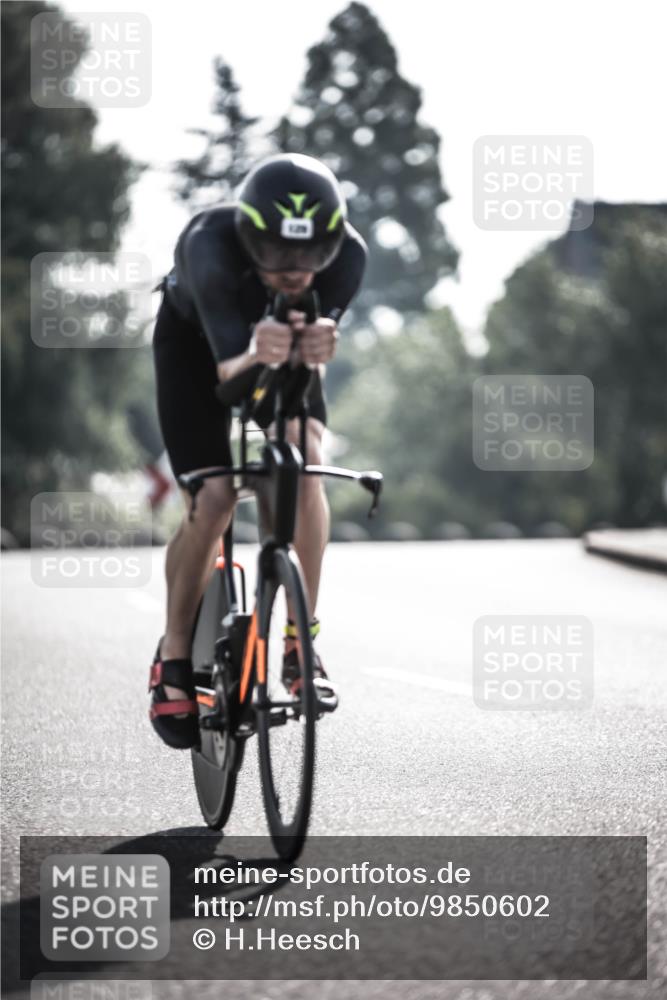 21.06.2026 - 29. Vierlanden-Triathlon H.Heesch http://msf.ph/oto/9850602 21.06.2026 08:49:07 Radfahren 129 meine-sportfotos.de