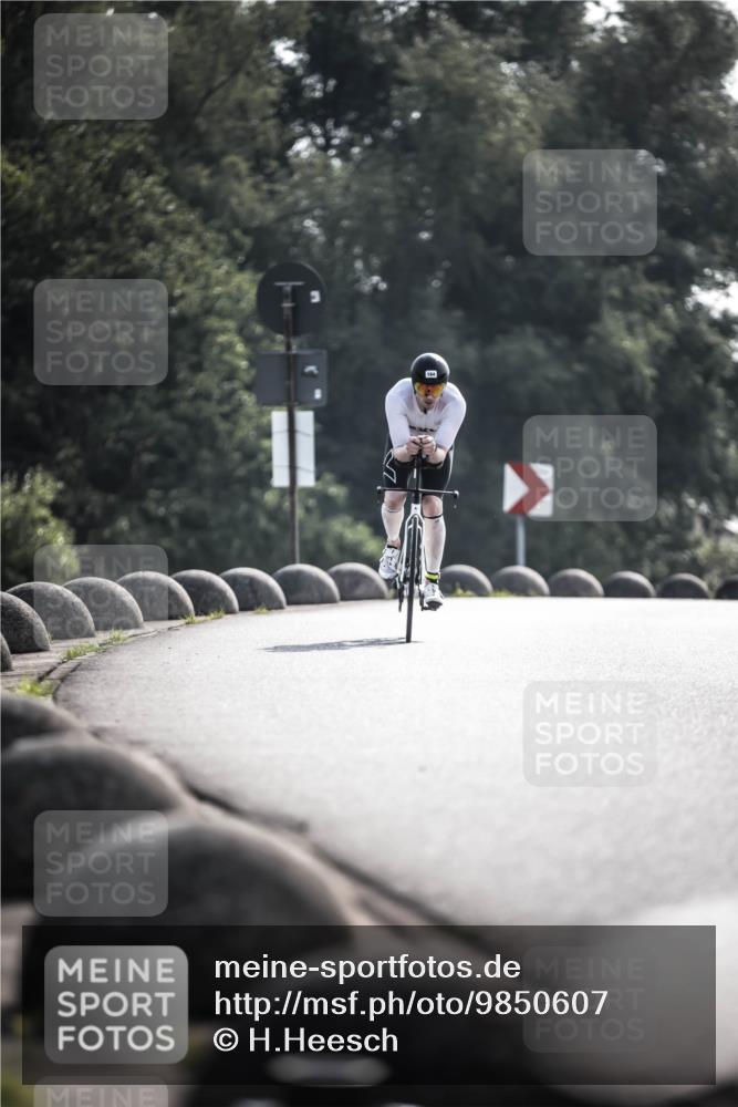 21.06.2026 - 29. Vierlanden-Triathlon H.Heesch http://msf.ph/oto/9850607 21.06.2026 08:49:18 Radfahren 164 meine-sportfotos.de
