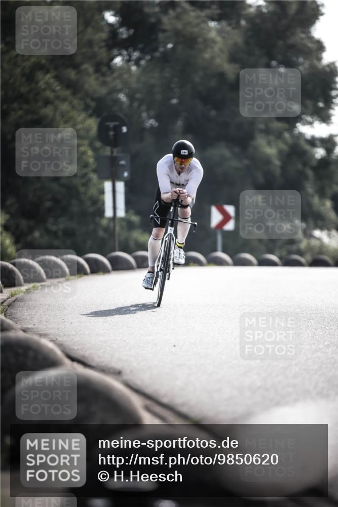 21.06.2026 - 29. Vierlanden-Triathlon H.Heesch http://msf.ph/oto/9850620 21.06.2026 08:49:19 Radfahren 164 meine-sportfotos.de