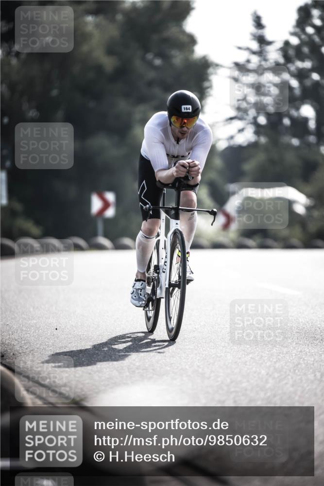 21.06.2026 - 29. Vierlanden-Triathlon H.Heesch http://msf.ph/oto/9850632 21.06.2026 08:49:20 Radfahren 164 meine-sportfotos.de