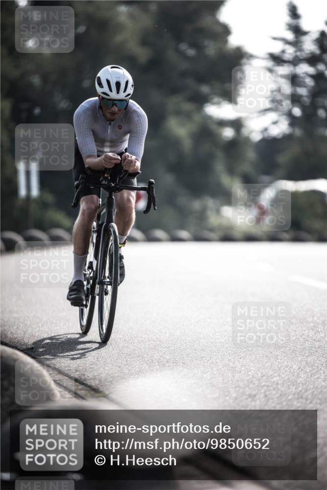 21.06.2026 - 29. Vierlanden-Triathlon H.Heesch http://msf.ph/oto/9850652 21.06.2026 08:49:57 Radfahren 62 meine-sportfotos.de