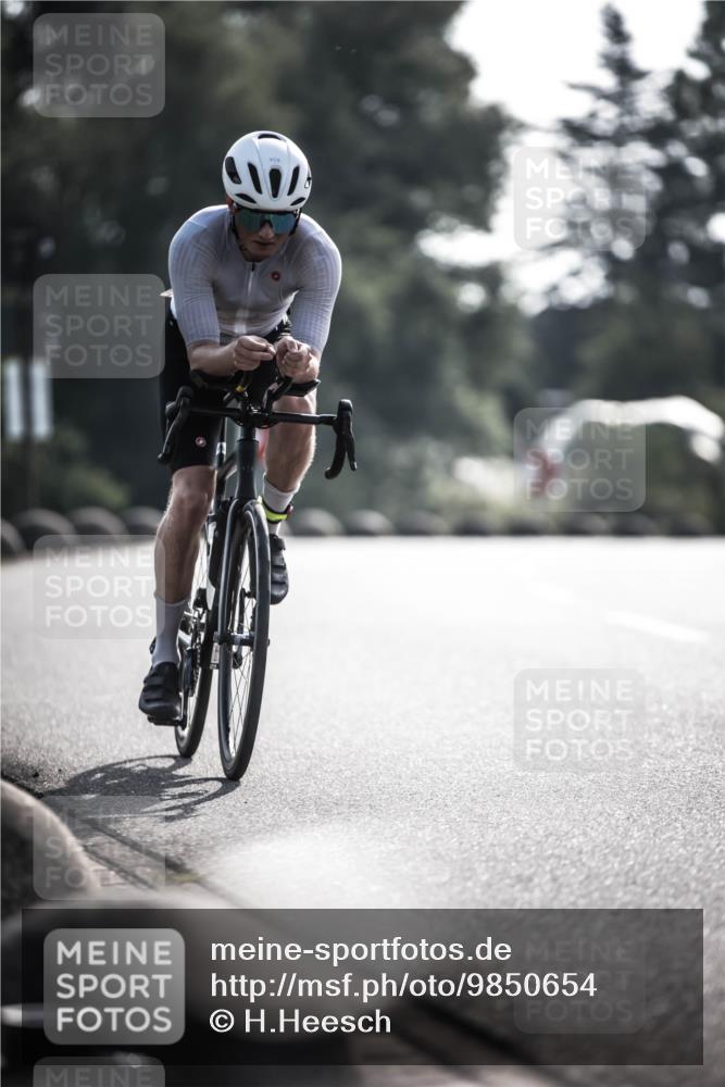 21.06.2026 - 29. Vierlanden-Triathlon H.Heesch http://msf.ph/oto/9850654 21.06.2026 08:49:57 Radfahren 62 meine-sportfotos.de
