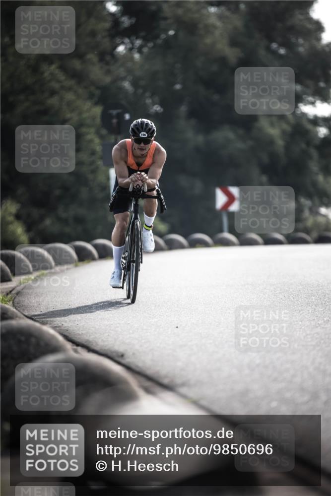 21.06.2026 - 29. Vierlanden-Triathlon H.Heesch http://msf.ph/oto/9850696 21.06.2026 08:50:20 Radfahren 106 meine-sportfotos.de
