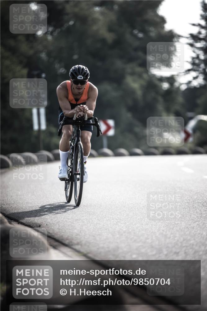 21.06.2026 - 29. Vierlanden-Triathlon H.Heesch http://msf.ph/oto/9850704 21.06.2026 08:50:20 Radfahren 106 meine-sportfotos.de