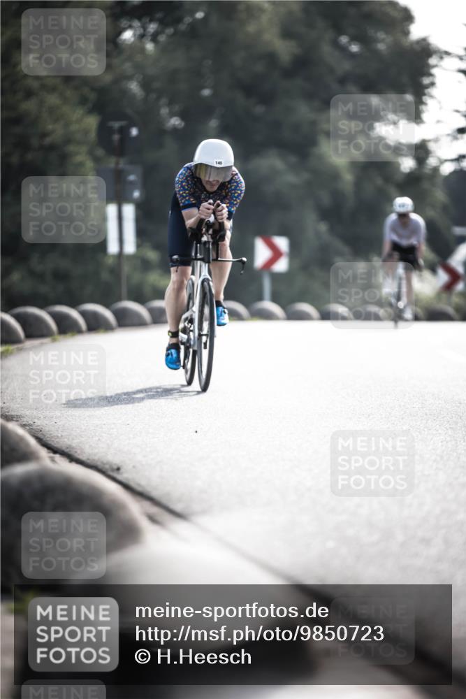 21.06.2026 - 29. Vierlanden-Triathlon H.Heesch http://msf.ph/oto/9850723 21.06.2026 08:50:27 Radfahren 72, 145 meine-sportfotos.de