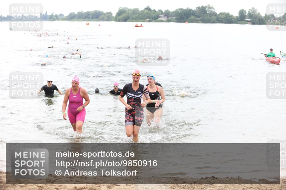 21.06.2026 - 29. Vierlanden-Triathlon Andreas Tolksdorf http://msf.ph/oto/9850916 21.06.2026 10:16:43 Schwimmen 328, 388, 506, 536, 538, 577, 604, 613, 622 meine-sportfotos.de