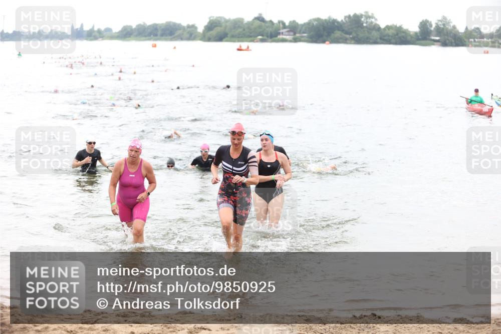 21.06.2026 - 29. Vierlanden-Triathlon Andreas Tolksdorf http://msf.ph/oto/9850925 21.06.2026 10:16:43 Schwimmen 328, 388, 506, 536, 538, 577, 604, 613, 622 meine-sportfotos.de