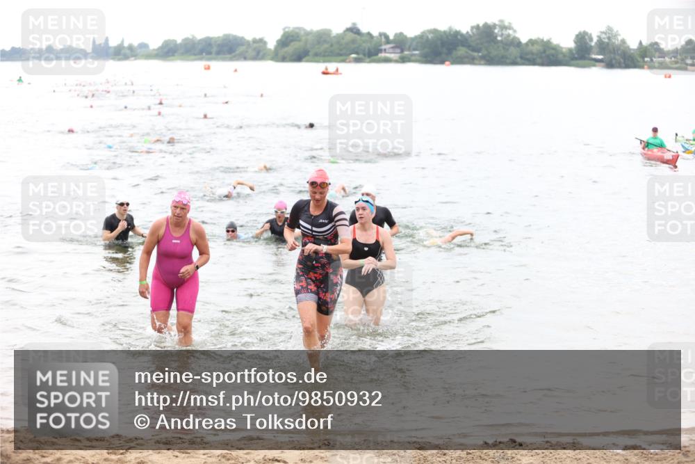 21.06.2026 - 29. Vierlanden-Triathlon Andreas Tolksdorf http://msf.ph/oto/9850932 21.06.2026 10:16:43 Schwimmen 328, 388, 506, 536, 538, 577, 604, 613, 622 meine-sportfotos.de