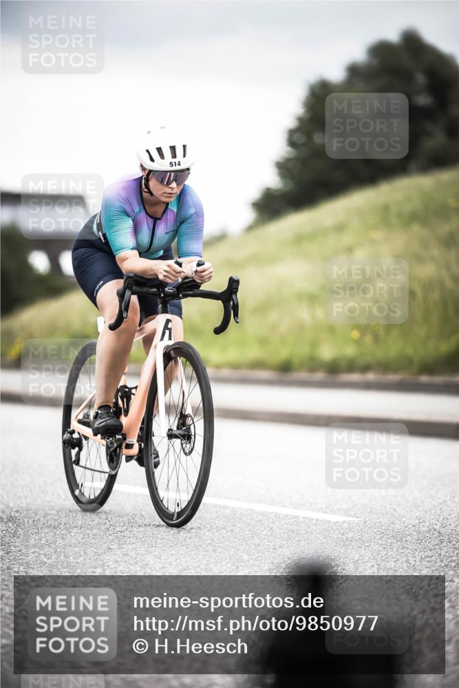 21.06.2026 - 29. Vierlanden-Triathlon H.Heesch http://msf.ph/oto/9850977 21.06.2026 10:28:01 Radfahren 514, 543, 585 meine-sportfotos.de