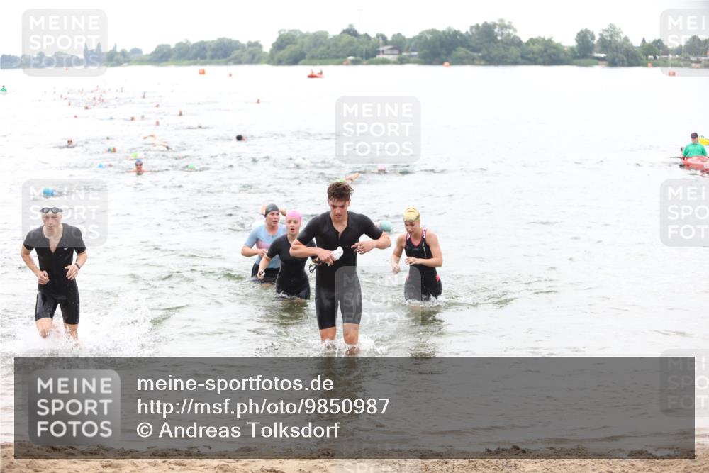 21.06.2026 - 29. Vierlanden-Triathlon Andreas Tolksdorf http://msf.ph/oto/9850987 21.06.2026 10:16:48 Schwimmen 328, 374, 388, 485, 506, 536, 538, 604, 613, 622 meine-sportfotos.de