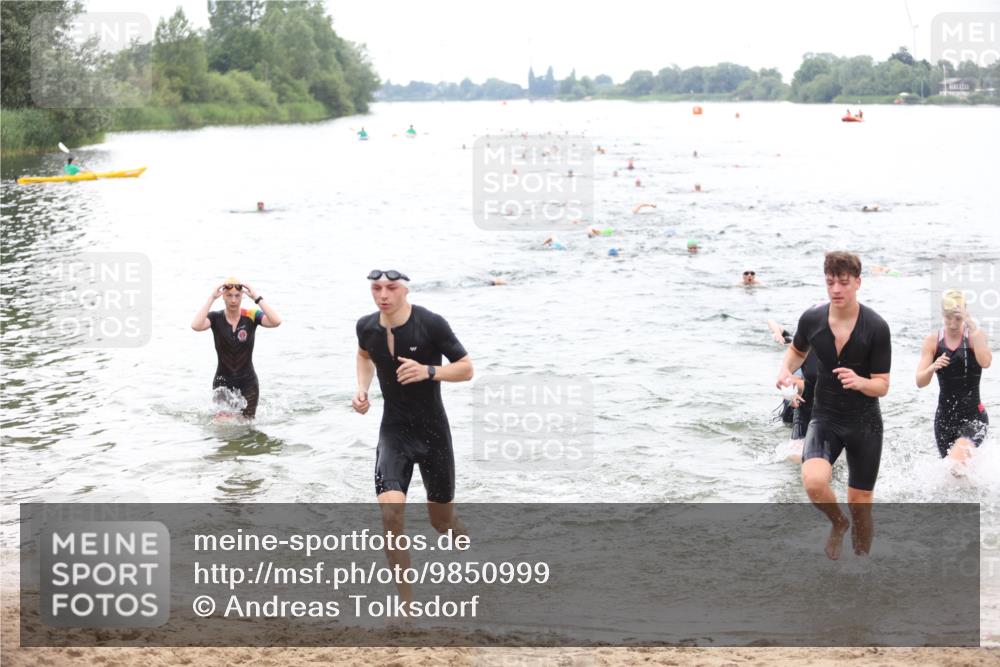 21.06.2026 - 29. Vierlanden-Triathlon Andreas Tolksdorf http://msf.ph/oto/9850999 21.06.2026 10:16:49 Schwimmen 328, 374, 388, 485, 506, 536, 538, 604, 613, 622 meine-sportfotos.de