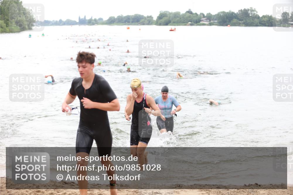 21.06.2026 - 29. Vierlanden-Triathlon Andreas Tolksdorf http://msf.ph/oto/9851028 21.06.2026 10:16:51 Schwimmen 328, 374, 388, 485, 506, 515, 536, 538, 604, 613, 622 meine-sportfotos.de