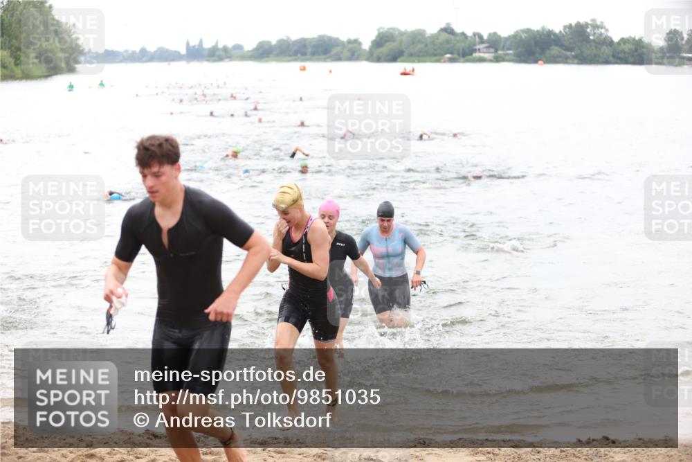 21.06.2026 - 29. Vierlanden-Triathlon Andreas Tolksdorf http://msf.ph/oto/9851035 21.06.2026 10:16:51 Schwimmen 328, 374, 388, 485, 506, 515, 536, 538, 604, 613, 622 meine-sportfotos.de