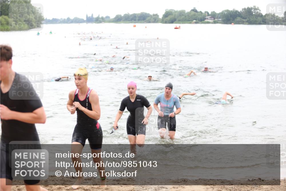 21.06.2026 - 29. Vierlanden-Triathlon Andreas Tolksdorf http://msf.ph/oto/9851043 21.06.2026 10:16:51 Schwimmen 328, 374, 388, 485, 506, 515, 536, 538, 604, 613, 622 meine-sportfotos.de