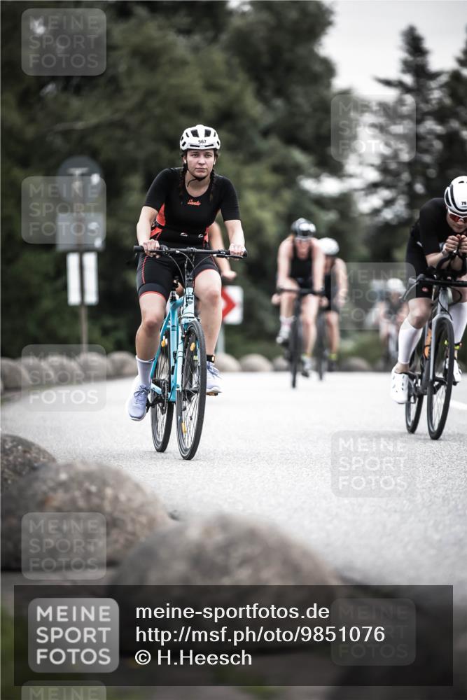 21.06.2026 - 29. Vierlanden-Triathlon H.Heesch http://msf.ph/oto/9851076 21.06.2026 10:28:22 Radfahren 4, 51, 55, 79, 368, 481, 538, 567, 574, 575, 582, 590, 606, 608 meine-sportfotos.de