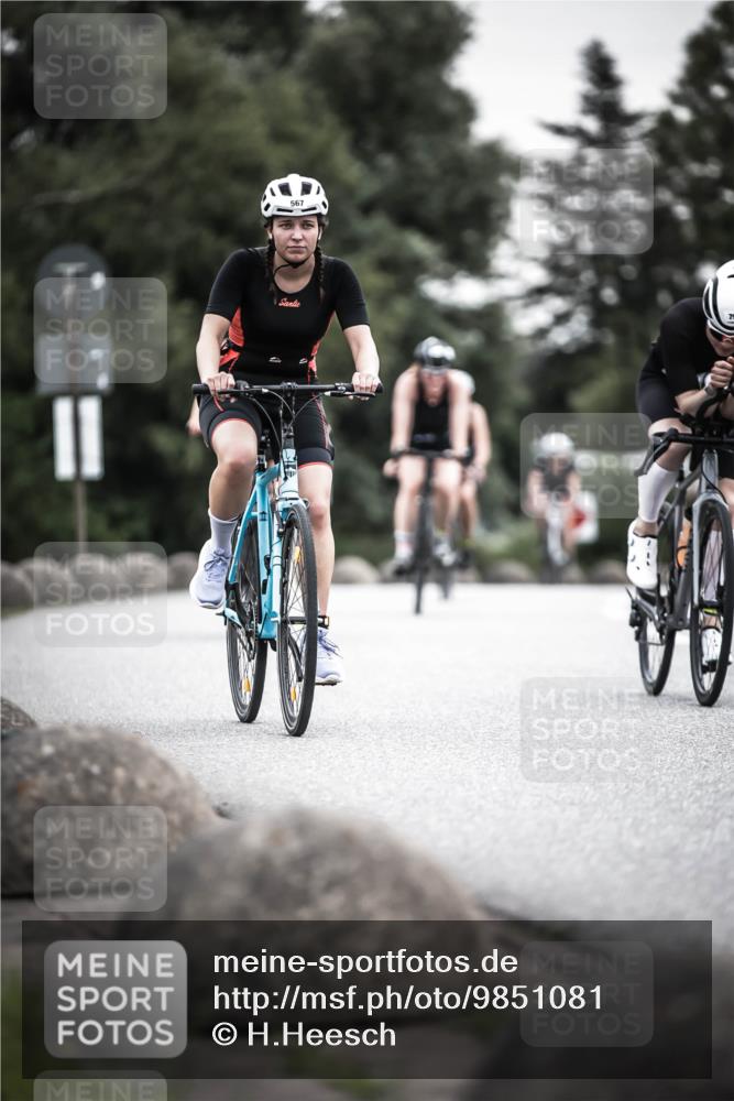 21.06.2026 - 29. Vierlanden-Triathlon H.Heesch http://msf.ph/oto/9851081 21.06.2026 10:28:22 Radfahren 4, 51, 55, 79, 368, 481, 538, 567, 574, 575, 582, 590, 606, 608 meine-sportfotos.de