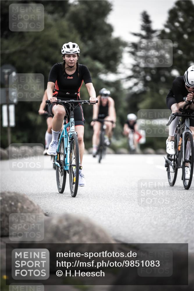 21.06.2026 - 29. Vierlanden-Triathlon H.Heesch http://msf.ph/oto/9851083 21.06.2026 10:28:23 Radfahren 4, 51, 55, 61, 78, 79, 368, 481, 538, 567, 574, 575, 582, 590, 606, 608 meine-sportfotos.de