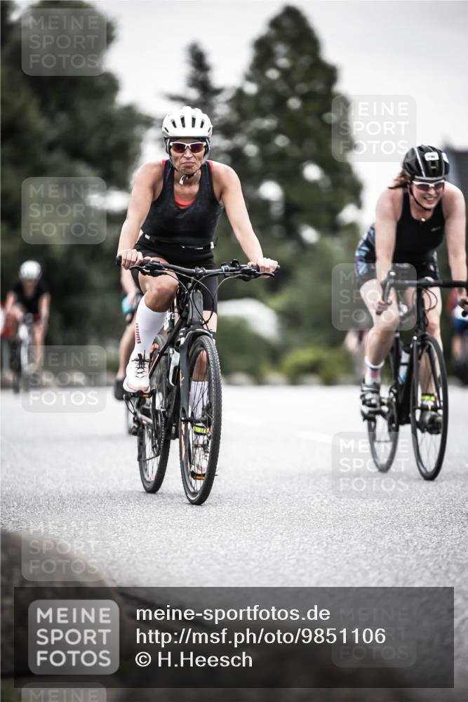 21.06.2026 - 29. Vierlanden-Triathlon H.Heesch http://msf.ph/oto/9851106 21.06.2026 10:28:24 Radfahren 4, 51, 55, 61, 78, 79, 197, 368, 481, 538, 567, 574, 575, 582, 590, 606, 608 meine-sportfotos.de
