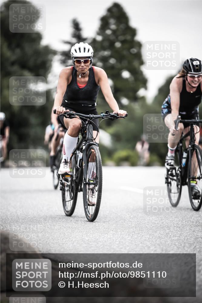 21.06.2026 - 29. Vierlanden-Triathlon H.Heesch http://msf.ph/oto/9851110 21.06.2026 10:28:24 Radfahren 4, 51, 55, 61, 78, 79, 197, 368, 481, 538, 567, 574, 575, 582, 590, 606, 608 meine-sportfotos.de
