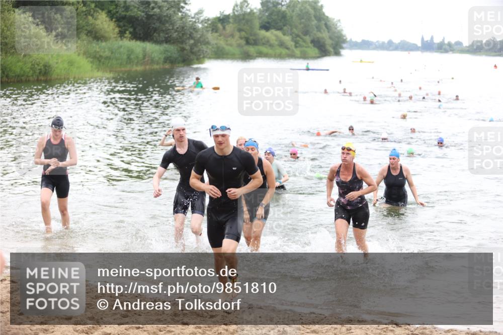 21.06.2026 - 29. Vierlanden-Triathlon Andreas Tolksdorf http://msf.ph/oto/9851810 21.06.2026 10:18:35 Schwimmen 368, 391, 490, 510, 511, 513, 516, 539, 558, 582, 583, 590, 605, 608 meine-sportfotos.de