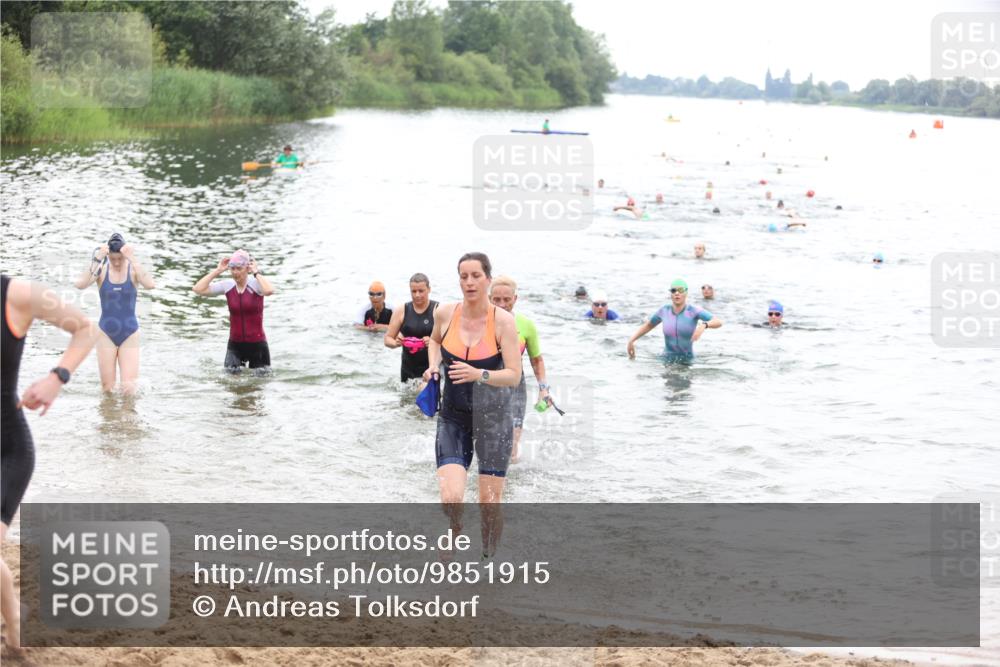 21.06.2026 - 29. Vierlanden-Triathlon Andreas Tolksdorf http://msf.ph/oto/9851915 21.06.2026 10:18:43 Schwimmen 482, 490, 510, 511, 516, 524, 551, 556, 558, 590, 601 meine-sportfotos.de