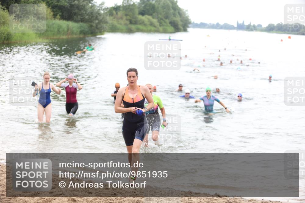 21.06.2026 - 29. Vierlanden-Triathlon Andreas Tolksdorf http://msf.ph/oto/9851935 21.06.2026 10:18:43 Schwimmen 482, 490, 510, 511, 516, 524, 551, 556, 558, 590, 601 meine-sportfotos.de