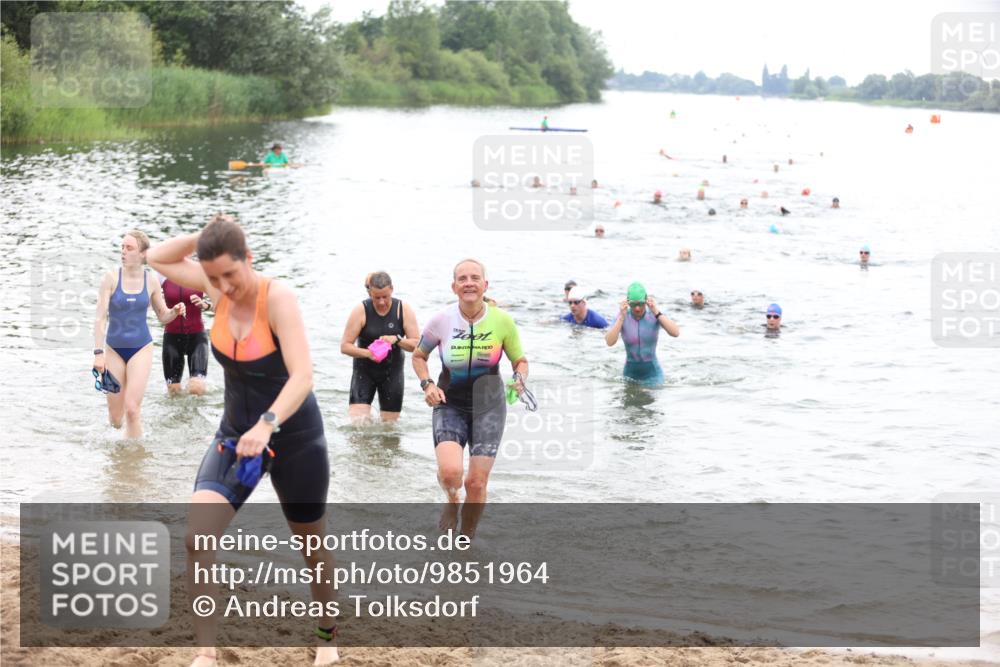 21.06.2026 - 29. Vierlanden-Triathlon Andreas Tolksdorf http://msf.ph/oto/9851964 21.06.2026 10:18:45 Schwimmen 482, 490, 492, 510, 511, 524, 551, 556, 558, 590, 601 meine-sportfotos.de
