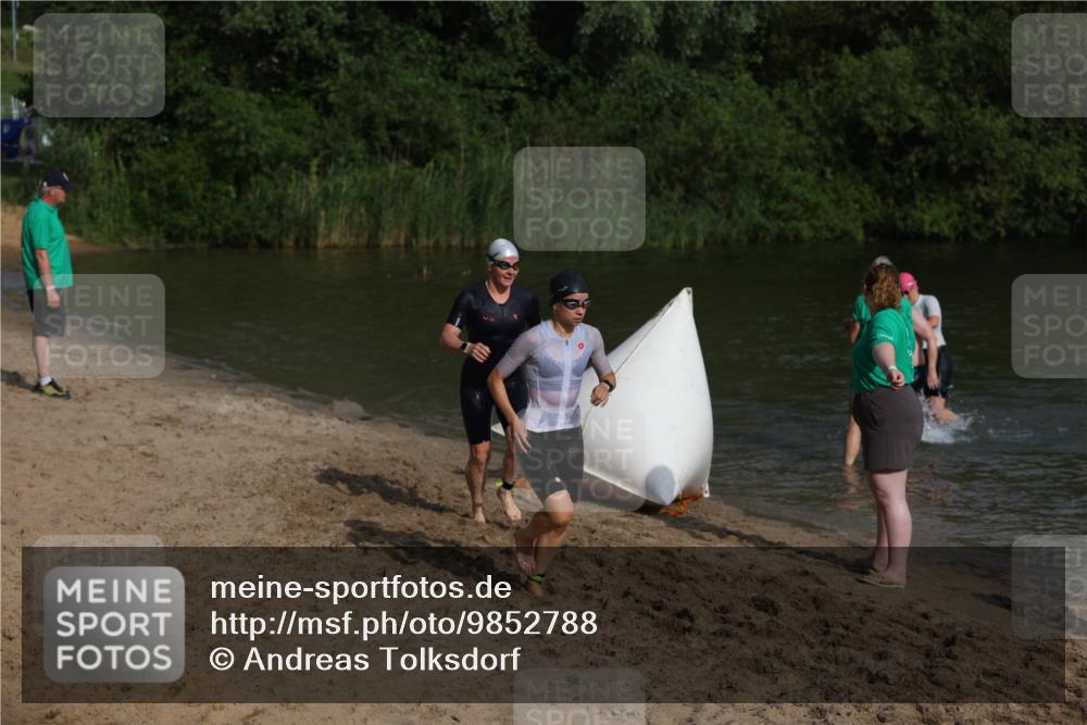 21.06.2026 - 29. Vierlanden-Triathlon Andreas Tolksdorf http://msf.ph/oto/9852788 21.06.2026 08:35:50 Schwimmen  meine-sportfotos.de